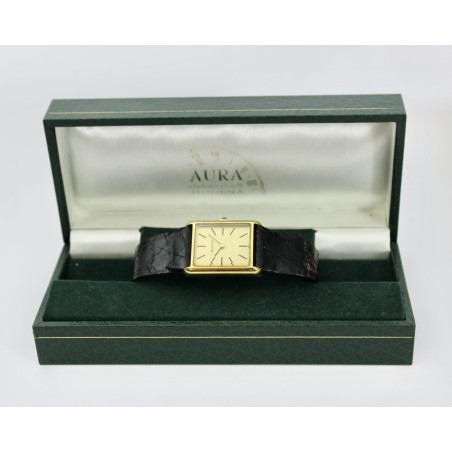 Bulova Tank