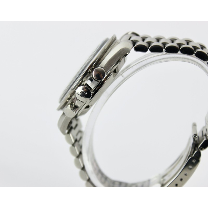 Omega Speedmaster Moonwatch