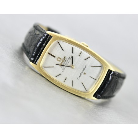 Omega Constellation Tonneau